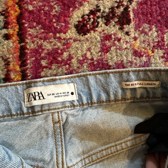 Zara high waisted jeans - Picture 3 of 4